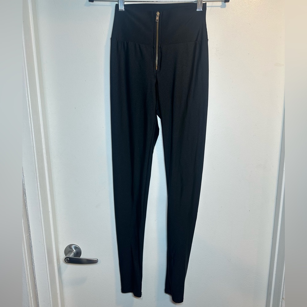 Black high spandex Lycra  waisted leggings
